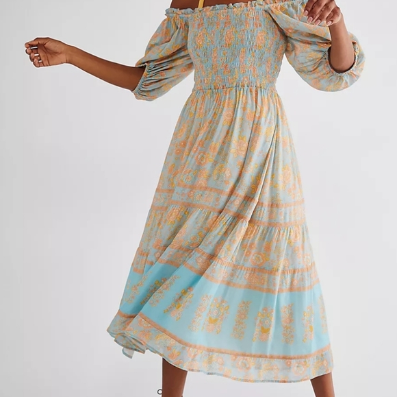 NWT Juniper Eggshell Spell Shirred dress - Picture 3 of 4